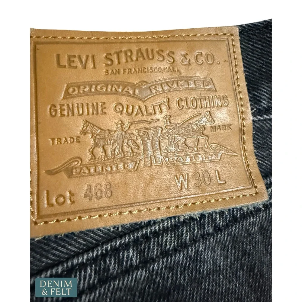 NEW Levis 468 Loose 9 Inch Mens Shorts Black Denim Jean Baggy 90s Style Size 30
